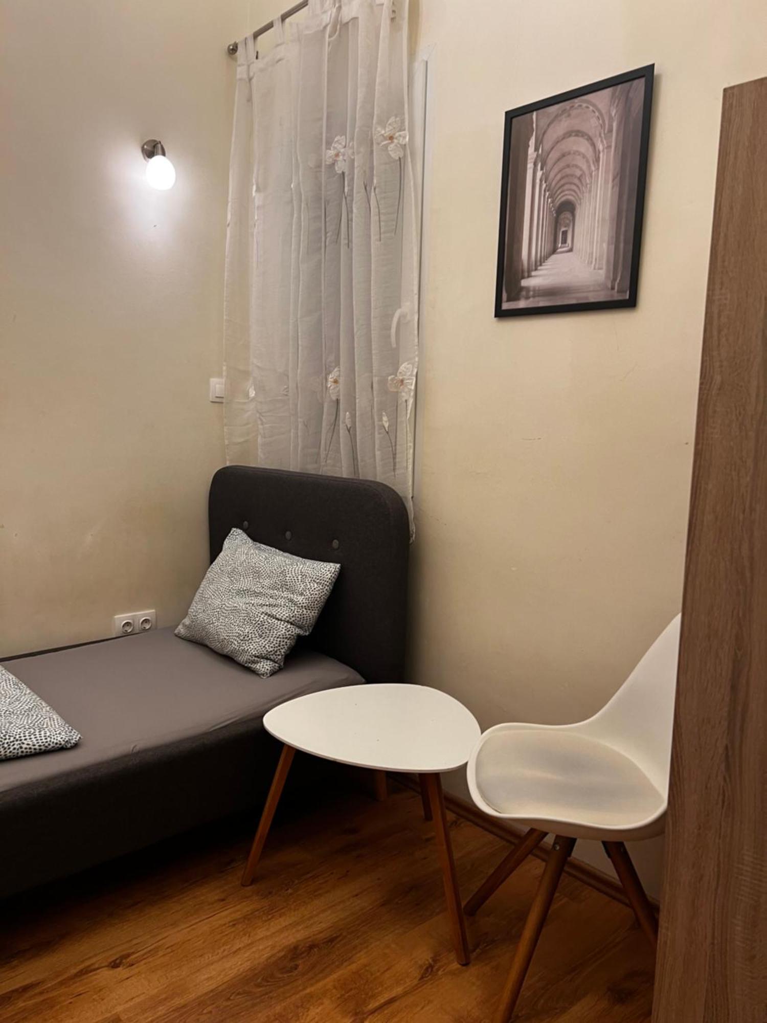 P9 By Small Home Budapest Eksteriør billede